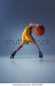 维斯塔潘和诺里斯黄胎起步，皮亚斯特里使用硬胎起步